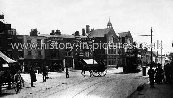 Park Square, Luton, Bedfordshire. c.1916
